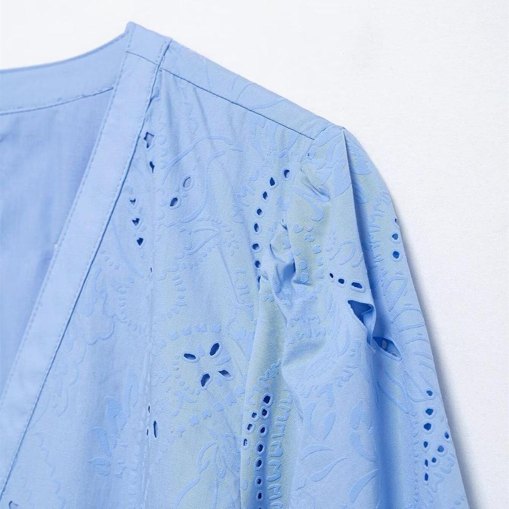 2025 Spring Women's V-Neck Single-Breasted Slim Fit Puff Sleeve Short Dress