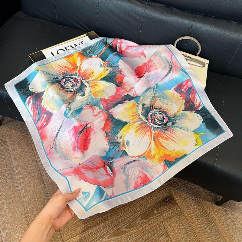 Fashion Black and White Printing Temperament Square Scarf Imitation Silk Korean Version Decorative Scarf Scarf Professional Decorative Shawl Silk Scar