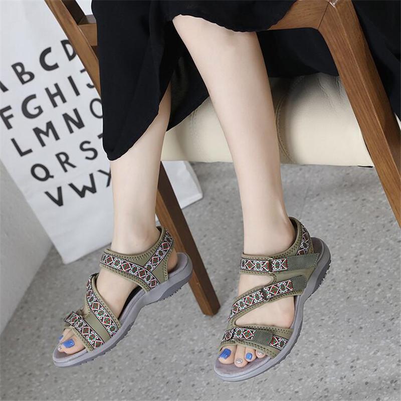 Euro Style Women Sandals Ladies 2024 Retro Flat Summer Shoes Woman Soft Gladiator Sandals Bohemian Print Walking Luxury