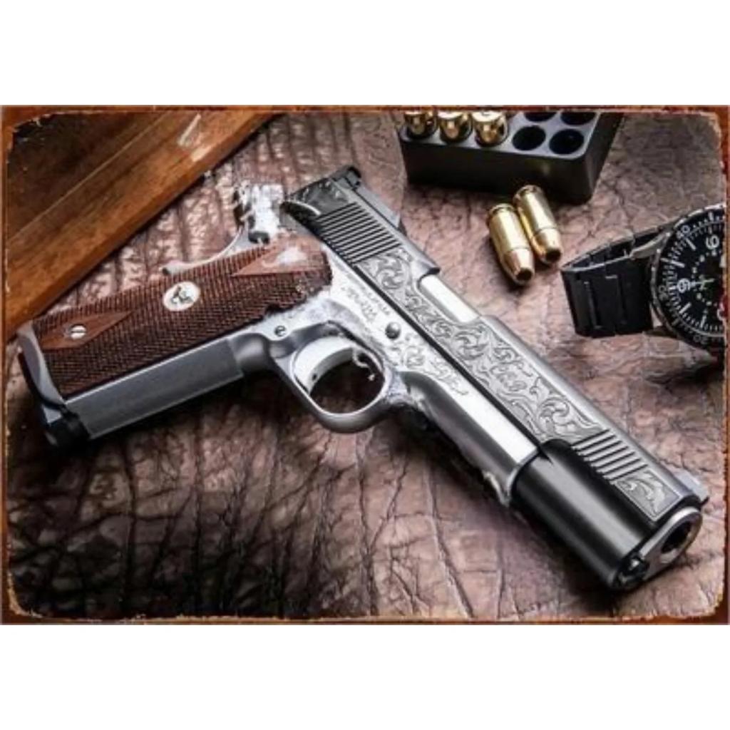 Vintage NEW Pistol HD Tin Painting Metal Sign Poster Home Living Room Bar Club Party Man Cave Art Wall Decorativ Iron Painting