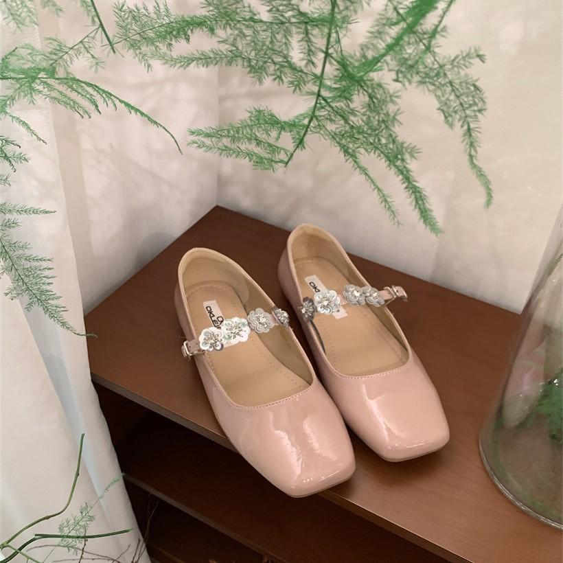 ~ British Patent Leather Versatile Mary Jane Shoes One-word Buckle Light Mouth Square Head Single Shoes Thick Heel Small Leather Shoes