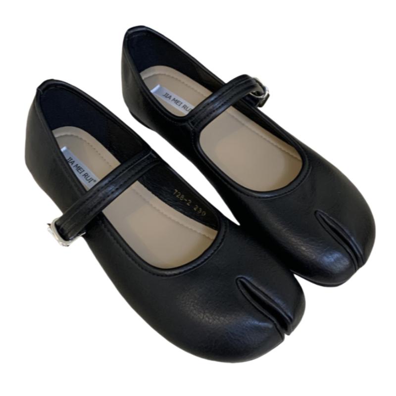 Fashion Mary Janes Fashion Split Toe Ladies Flats Shoes 2025 New Style Female Buckle Strap Footwear Shallow Women Flats Shoes