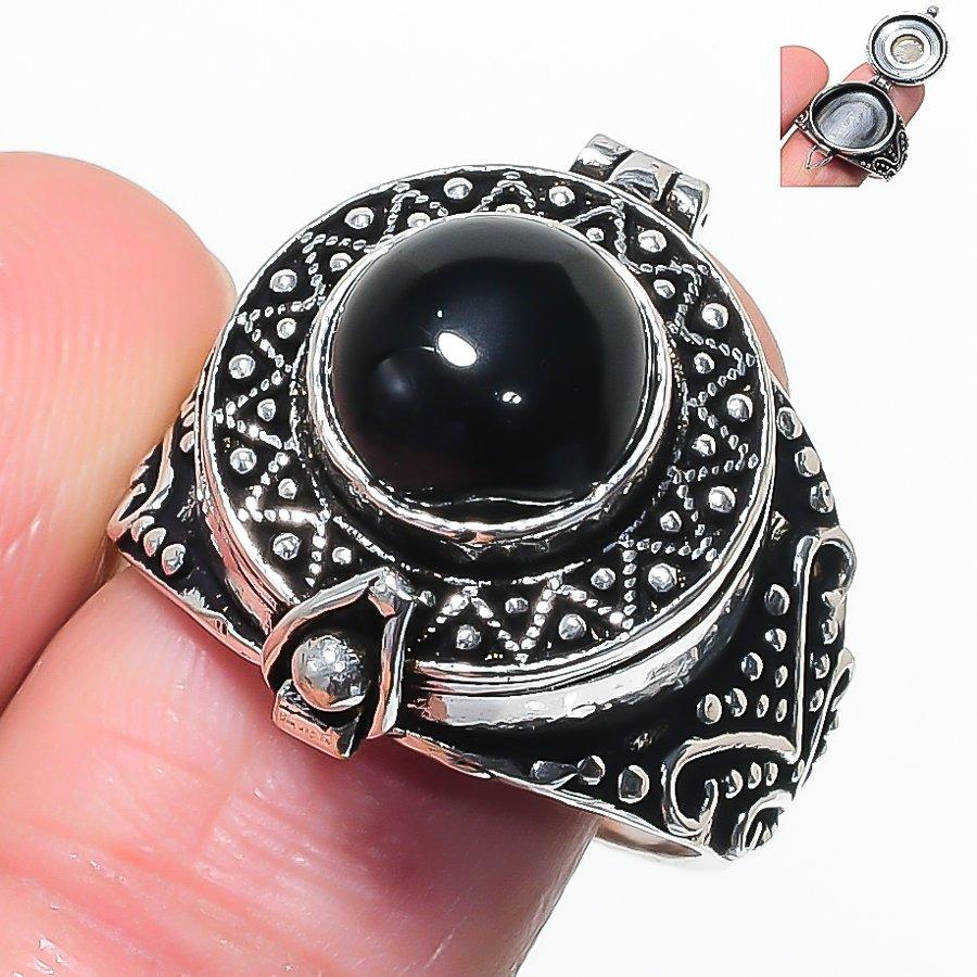 Natural Black Onyx Gemstone 925 Sterling Silver Jewelry Ring Size 11 AR-17579