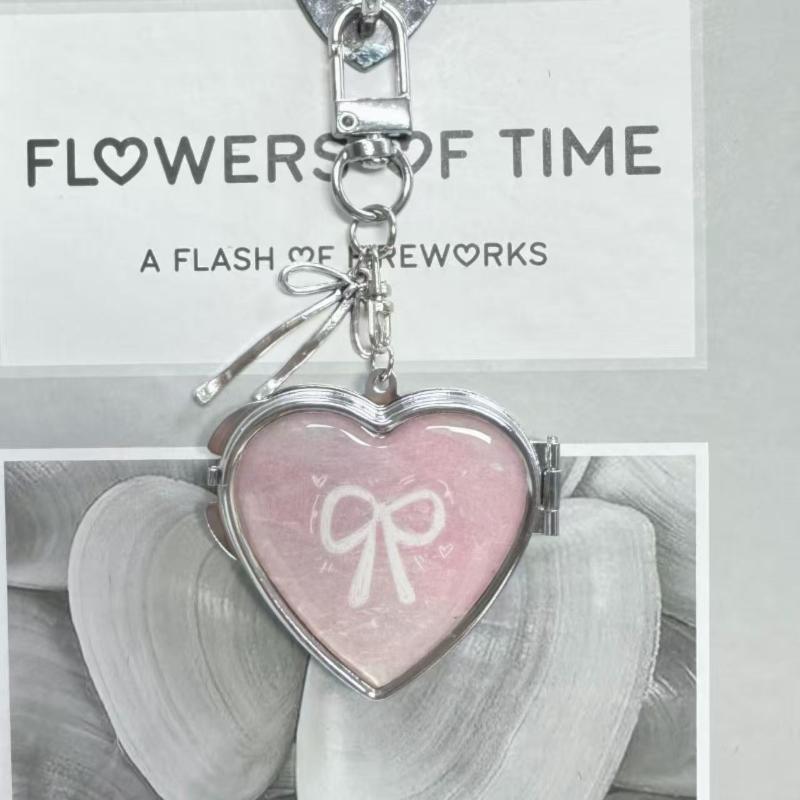 Y2K Trendiges Herz Klappspiegel Schlüsselanhänger Süß Cool Metall Schlüsselanhänger Make-up Mini Spiegel Mode Tasche Anhänger Mädchenhafte Geschenke