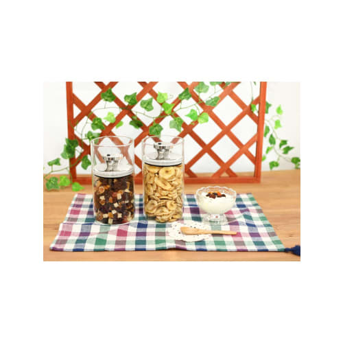 Fujisho Felio Glass Storage Canister, 980cc, with Air Reducer, Slim Design, One-Touch Operation, Airtight, Anti-Oxidation, and No Color Transfer, F949