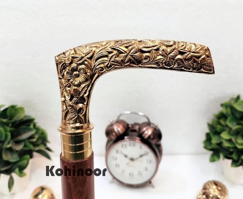 

Walking Cane: Brass Flower Handle, Foldable Wooden Stick золотой