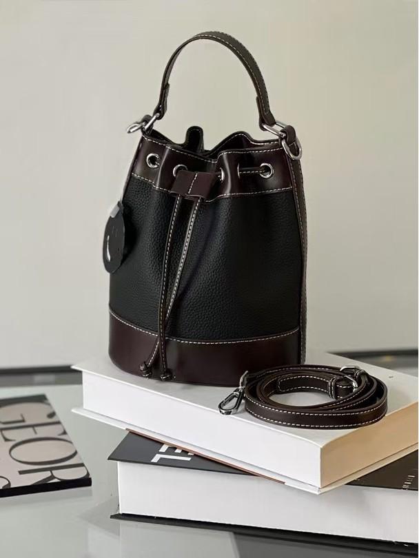 High-End Genuine Leather Patchwork Bucket Bag: Drawstring, Fashionable Design, Women’s Simple Casual Crossbody Handbag