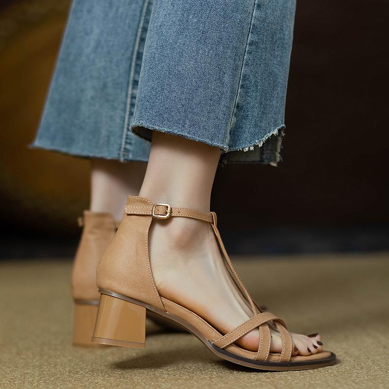 Fashion New Summer 2025 Genuine Soft Leather Thick-heeled T-belt Roman Women's Shoe for Mid-heel Cross-toe Sandals