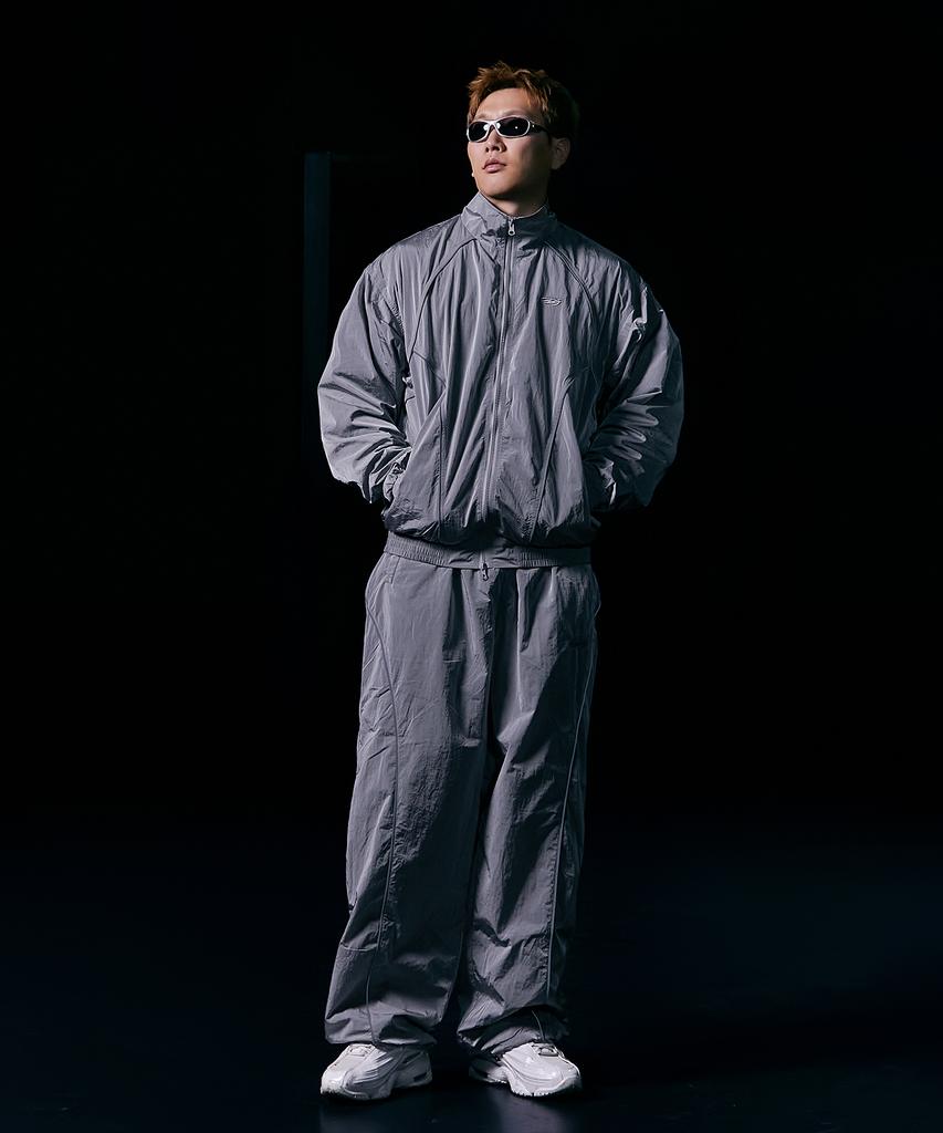 Therank Dry Shell Hybrid Track Jacket [Metallic Gray]
