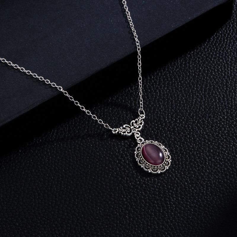 Vintage Lace Victorian Necklace Vampire Bat Neo-Gothic Choker Chunky Chain Purple Crystal Gemstone Pendant Necklace Unisex