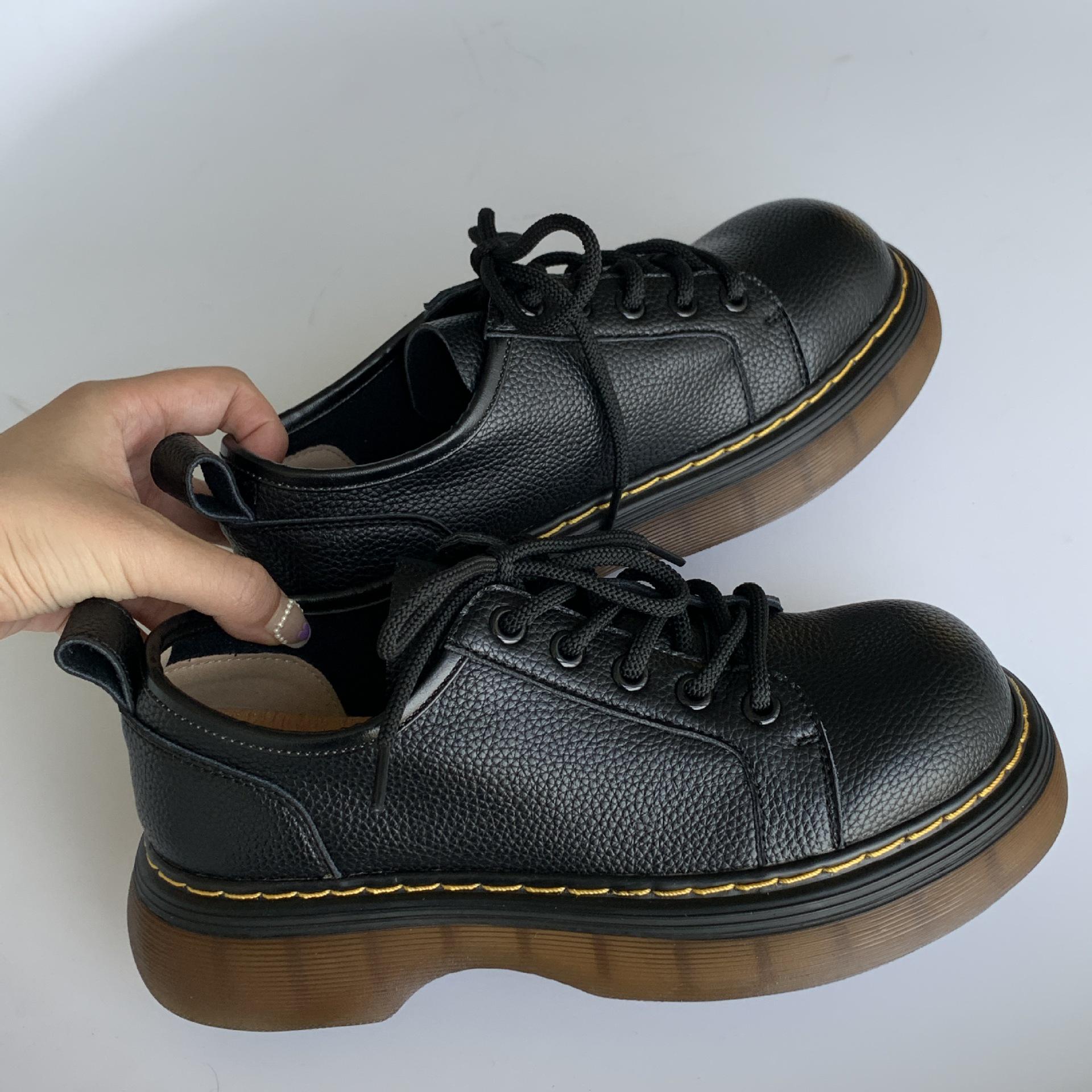 

Women s 2026 Autumn Platform Leather Shoes: Thick Soled British Style, Soft Casual Round-Toed Design 35