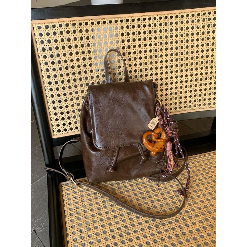 

American brown leather pattern small backpack retro pu soft leather texture versatile shoulder bag commuter versatile small backpack