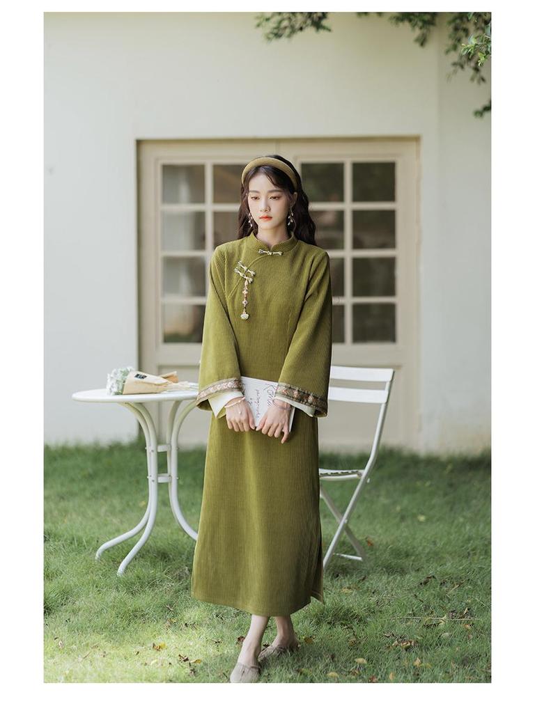 Autumn Chinese Style Women's Cheongsam Two-Piece Dress Suit - Seasonal Edition