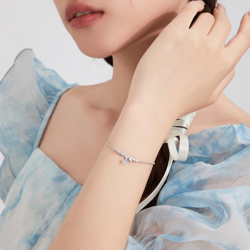 Moon Branch Bracelet Female Small Fresh Sweet Cute Bracelet Cold Dreamy Mysterious Romantic Jewelry