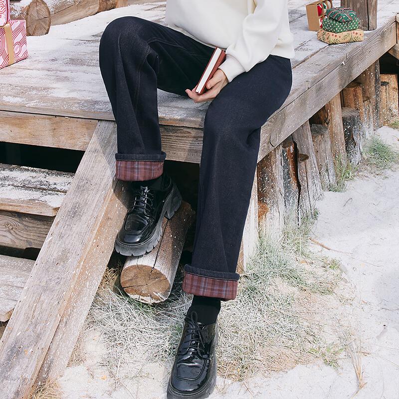 Betu Women's Fleece-Lined Straight-Leg Jeans