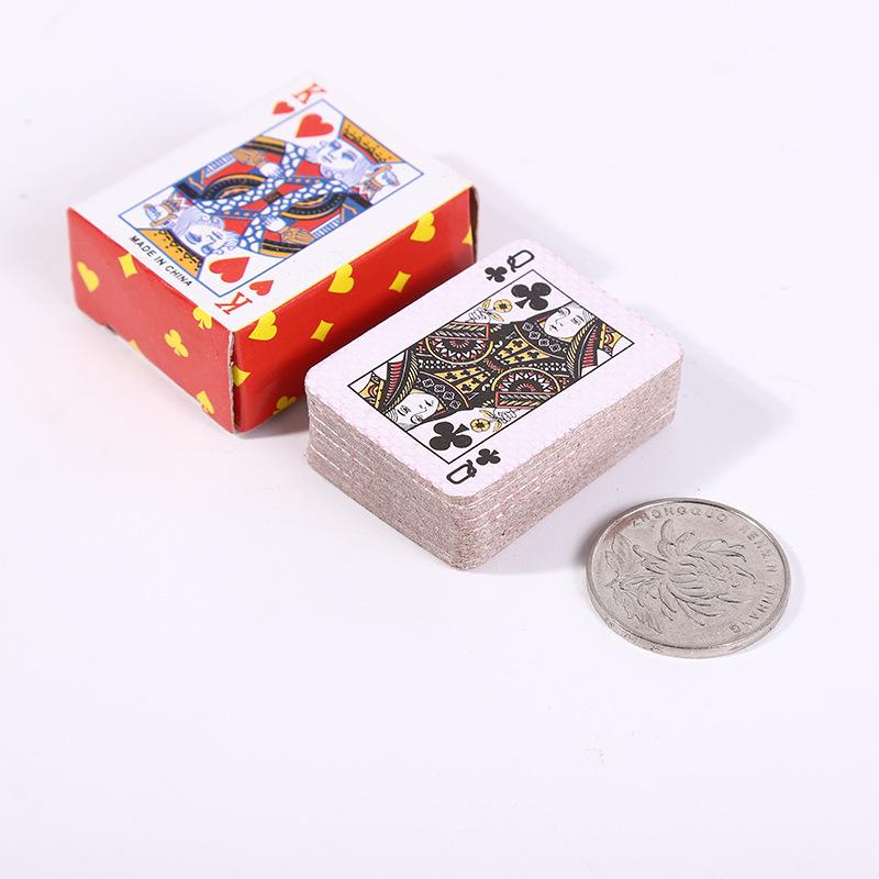 Mini Poker Travel Set: Cute, Compact, Cross-border Fun!