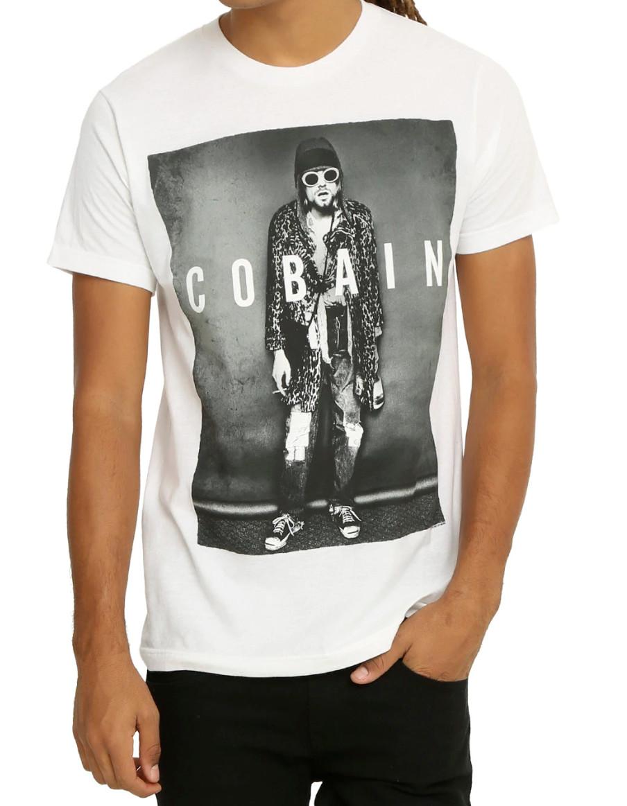 26 Nirvana KURT COBAIN LEOPARD JACKET PHOTO T-Shirt White NWT Licensed & Official Unisex T-Shirt M