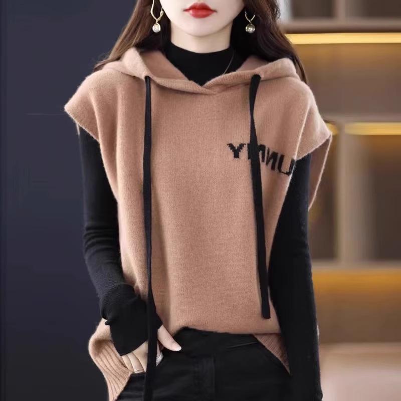 

Women s Hooded Wool Knit Sweater Vest - Autumn S