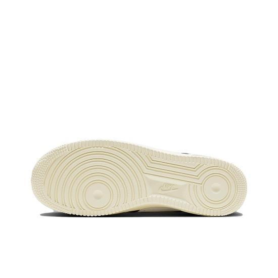 Nike Scarpe da uomo Air Force 1 '07 'Nero Bianco Latte di Cocco' FQ6848-101