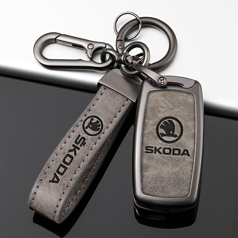 DAYB7 Car Flip Remote Key Fob Case Cover For Skoda Octavia A5 A7 Fabia Superb Kodiaq Karoq Protector Shell Bag Keychain Accessories