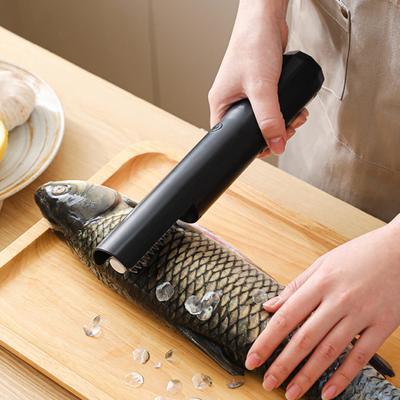 Electric Fish Scaler Automatic Descaler Tool with Stainless Steel Blades Cordless Rechargeable Efficient Fish Scaling Tool for Home Kitchen Seafood