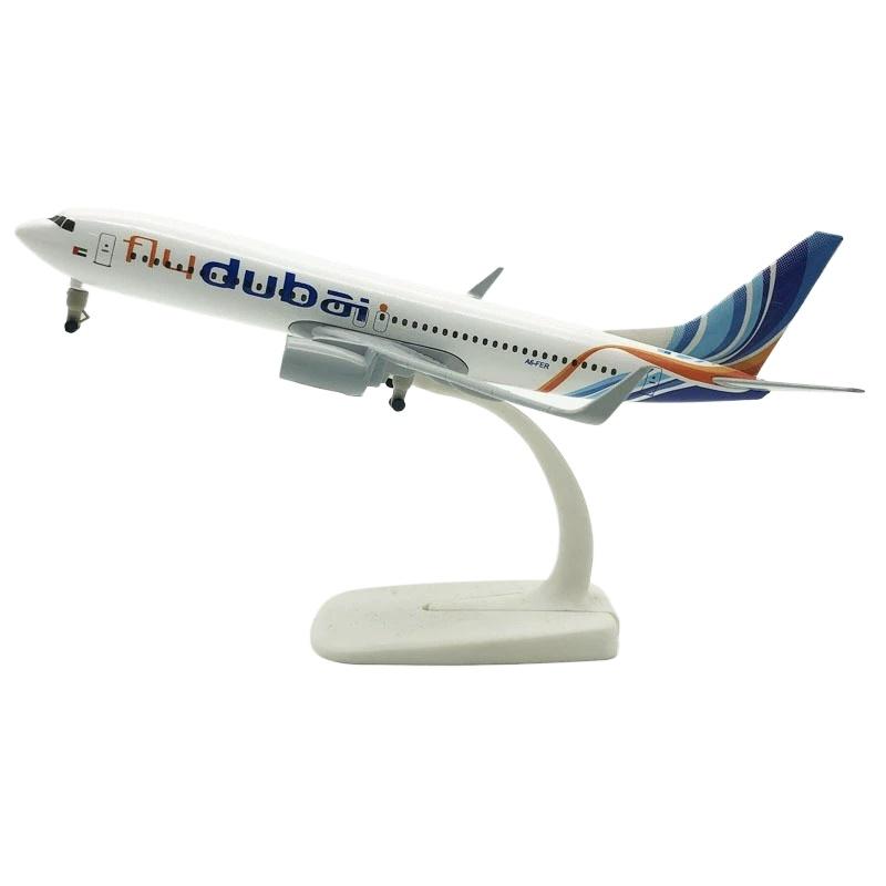 

1/300 Scale Aircraft B737 Airbus Dubai Airways Plane Model 20CM Metal Souvenir Plane Toy with Wheels for Aviation Gift Aviation