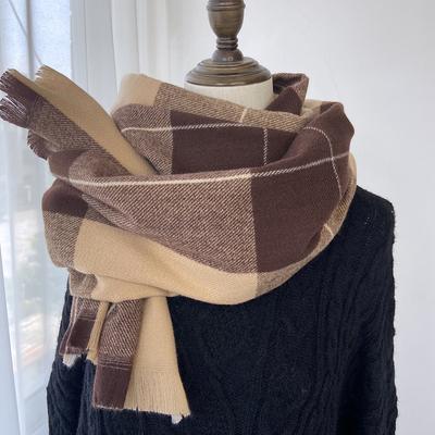 Accessoarer – Halsdukar & Sjalar