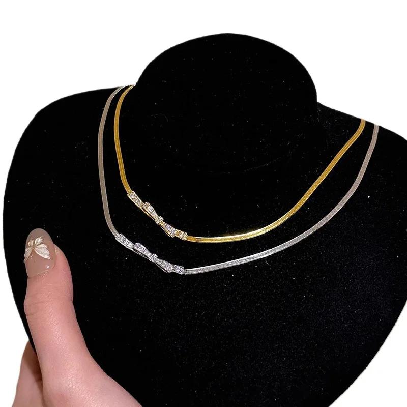 Simple and high-quality bowknot diamond snake bone chain necklace new in light luxury exquisite small design party jewelry gift