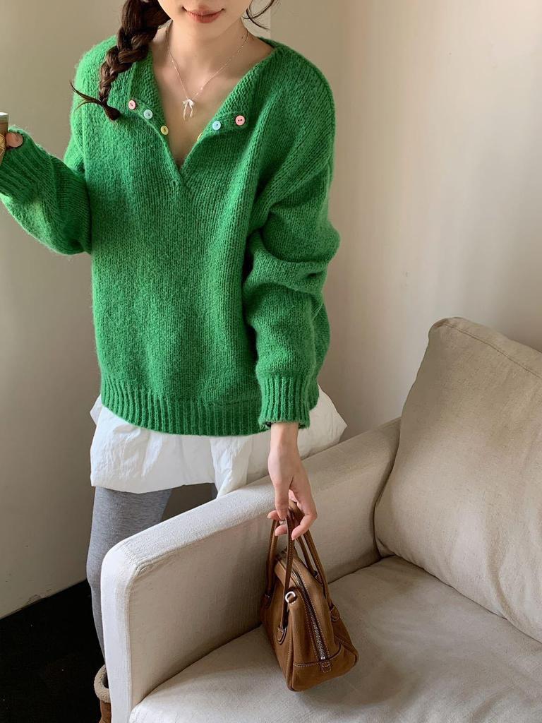 Candy-Colored Lapel Buttoned Knit Top - Women's Slimming Autumn/Winter Sweater with Niche Design