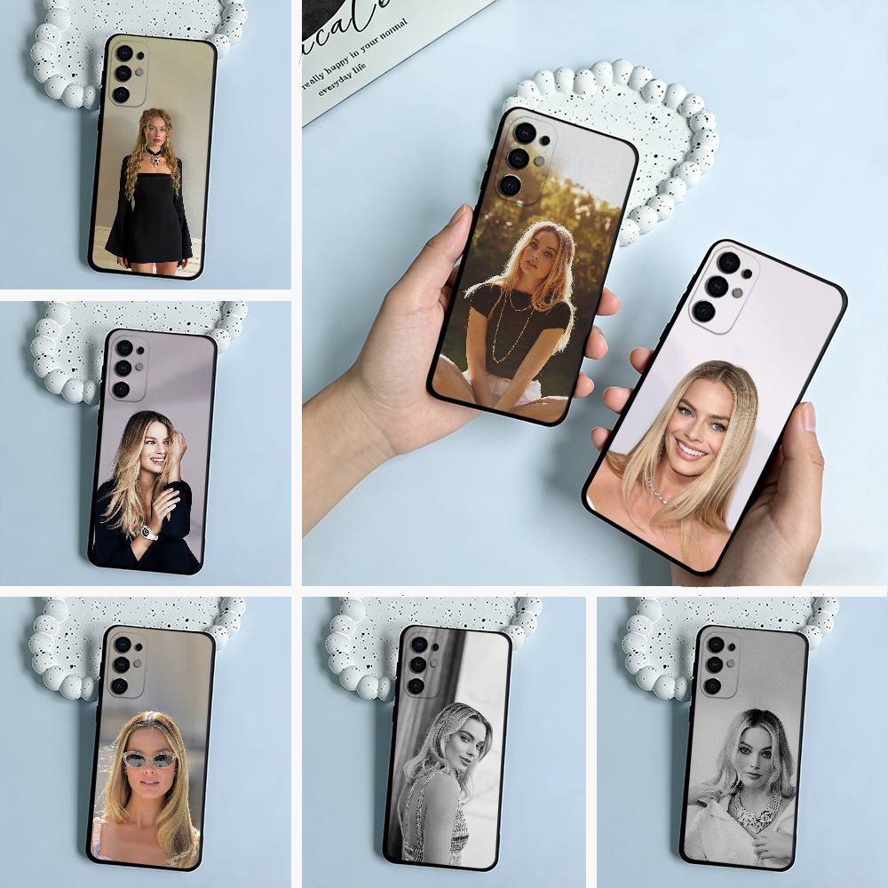M-R-Margot -Robbie Phone Case For Samsung S25,S24,S21,S22,S23,S30,Ultra,S20,Plus,Fe,Lite,Black Soft Silicone