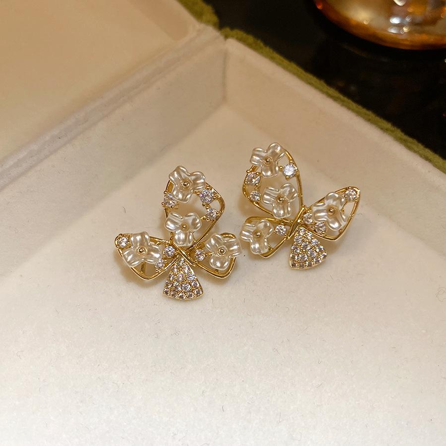 

K real gold electroplated silver needle zircon butterfly stud earrings retro sweet temperament earrings light luxury high-end earrings women