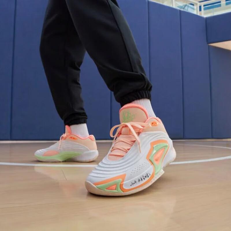 Баскетбольные кроссовки Jordan Luka 3 42