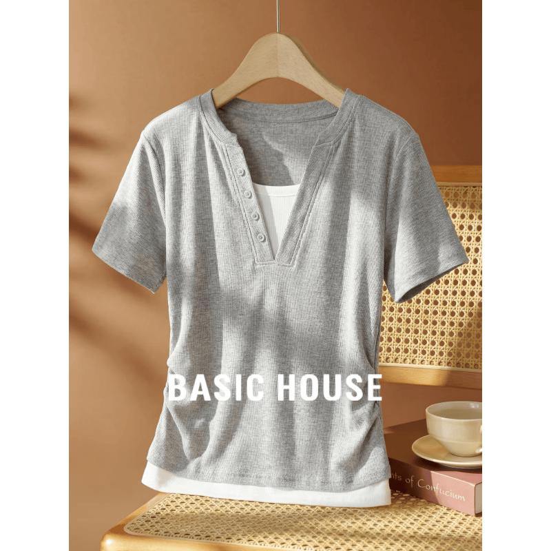 Basic House Women s Fake Two-Piece V-Neck Short Sleeve T-Shirt XL