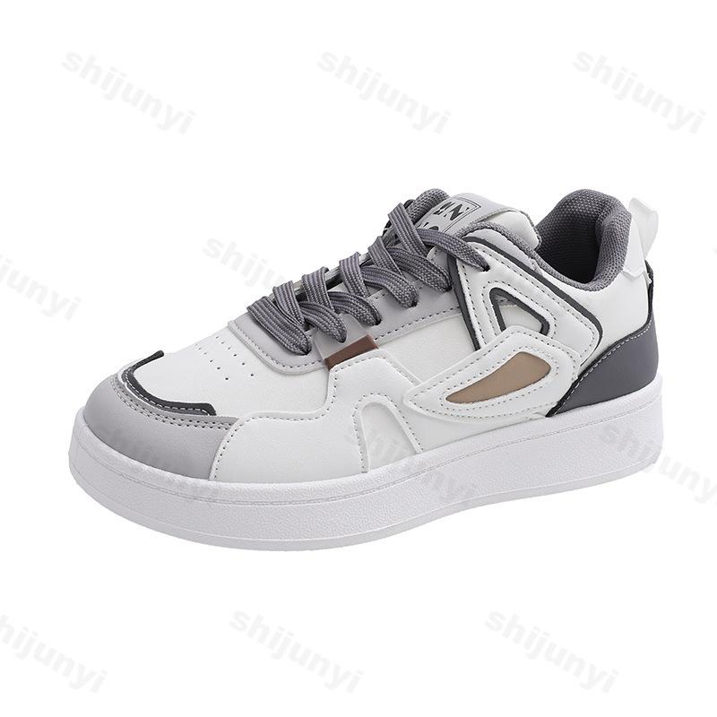 Fashion Women's Outdoor Non Slip Sneakers 2025 Autumn New Vintage Fashion Lace Up Casual Shoes Student Comfortable Height Increase Flats