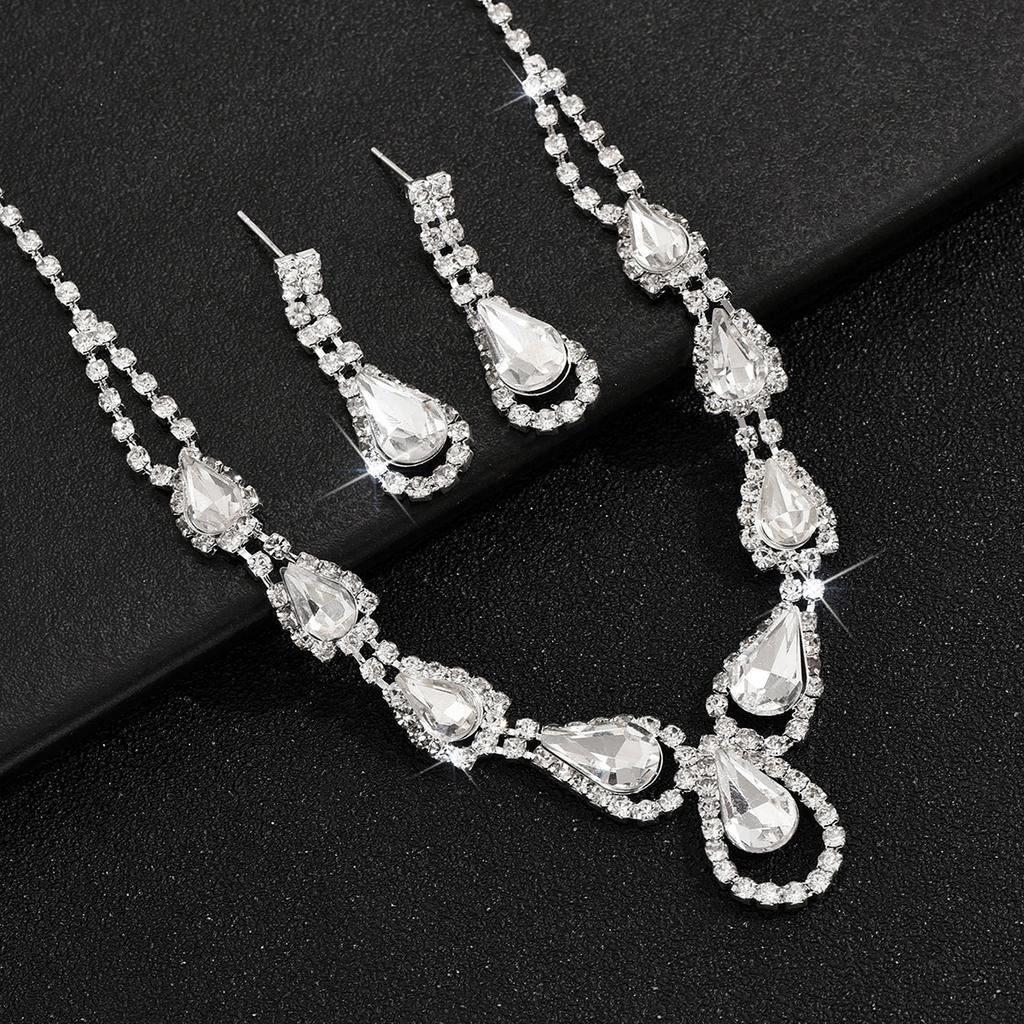 Bridal Set Necklace Earrings Bracelet Three-Piece Set, Copper Claw Chain Electroplated Silver