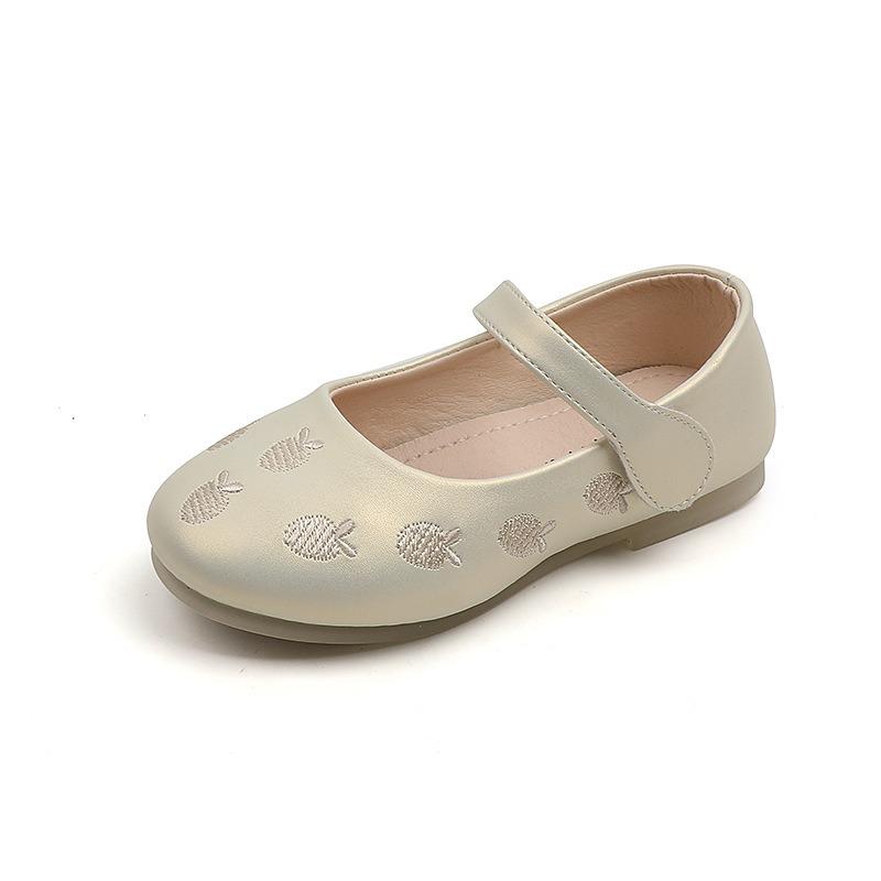 Korean Style Fashion Children's Carrot Embroidered Leather Shoes / Girls' Soft-Sole Princess Shoes / Flat Dance Shoes for Toddlers & Young Children