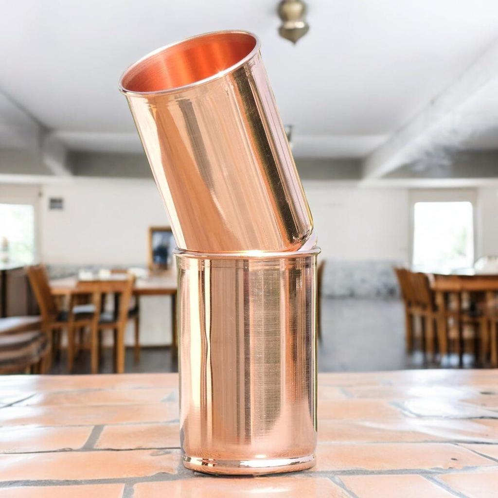 Set aus 2 handgefertigten Bechern aus reinem Kupfer | Wasserbecher aus reinem Kupfer | 300 ml für ayurvedische Gesundheitsvorteile (Einfach)