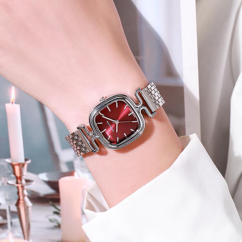 Trendy Square Dial Quartz Women's Watch - Fashionable and Versatile