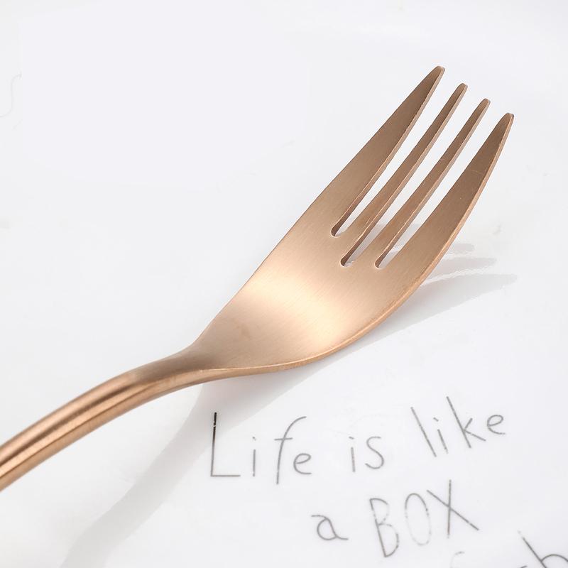 4 ks Matné leštěné 18/10 nerezové příbory Příbory Sada příborů Svatební nádobí Nůž Lžíce Vidlička Sada příborů