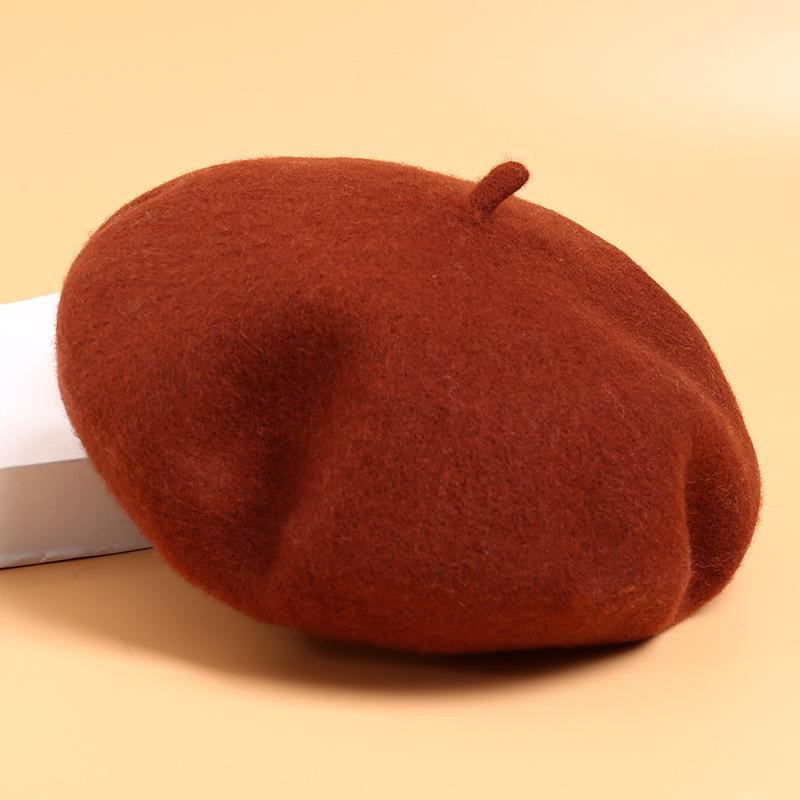 

Теплый берет художника в корейском стиле с грибком - Женская осенне-зимняя однотонная повседневная шляпа M (56-58cm)