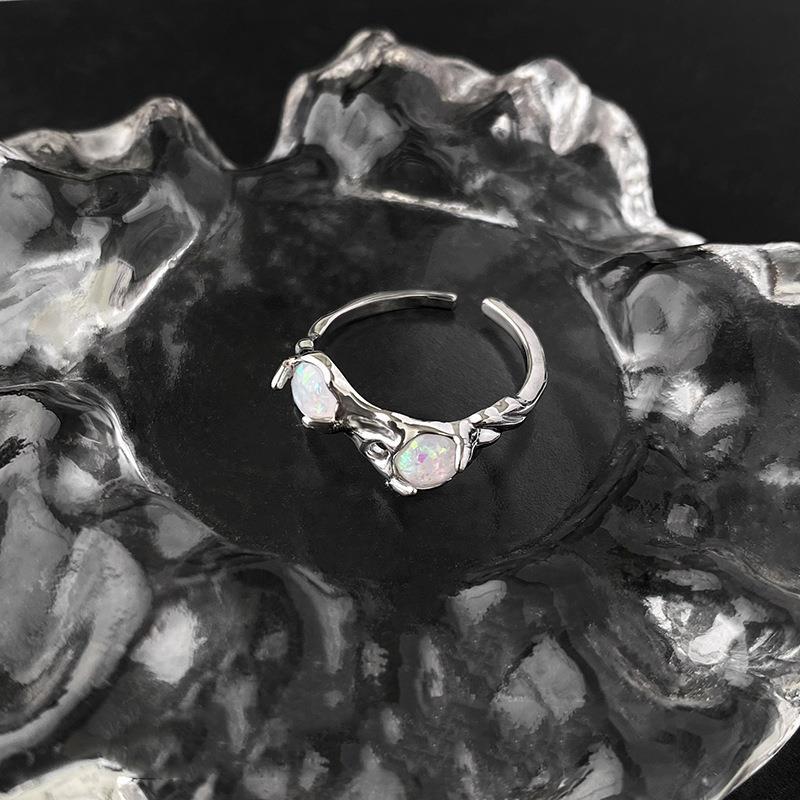 

Необычное кольцо из лунного камня для женщин с регулируемым открытым дизайном, стильное и современное J3071