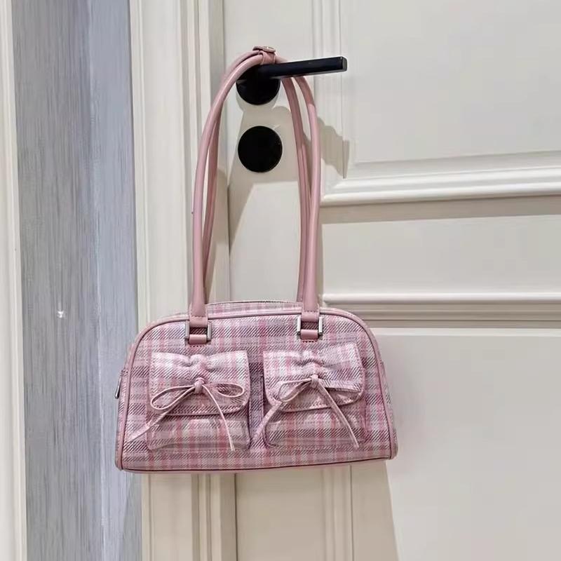 Модные женские сумки через плечо — фото 5