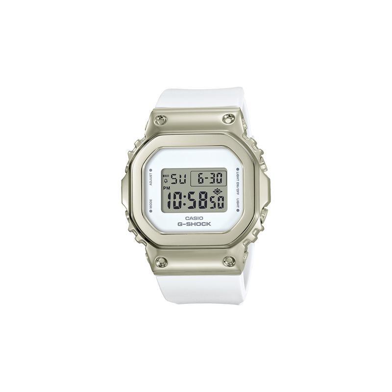

Casio G-SHOCKWOMEN Metal Elements Retro Small Square LCD Display Shockproof Waterproof Movement Quartz Movement Resin Strap Japanese GM-S5600G-7PRD белый