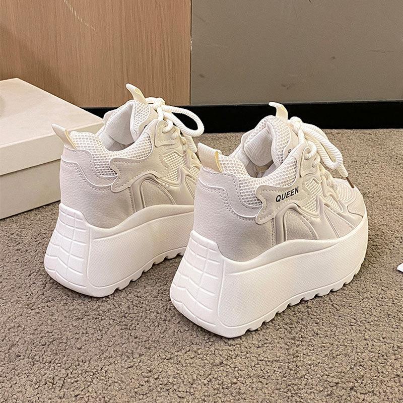 

Lightweight and breathable sports small casual dad shoes women s 2025 summer new popular mesh thick-soled high-top shoes 40