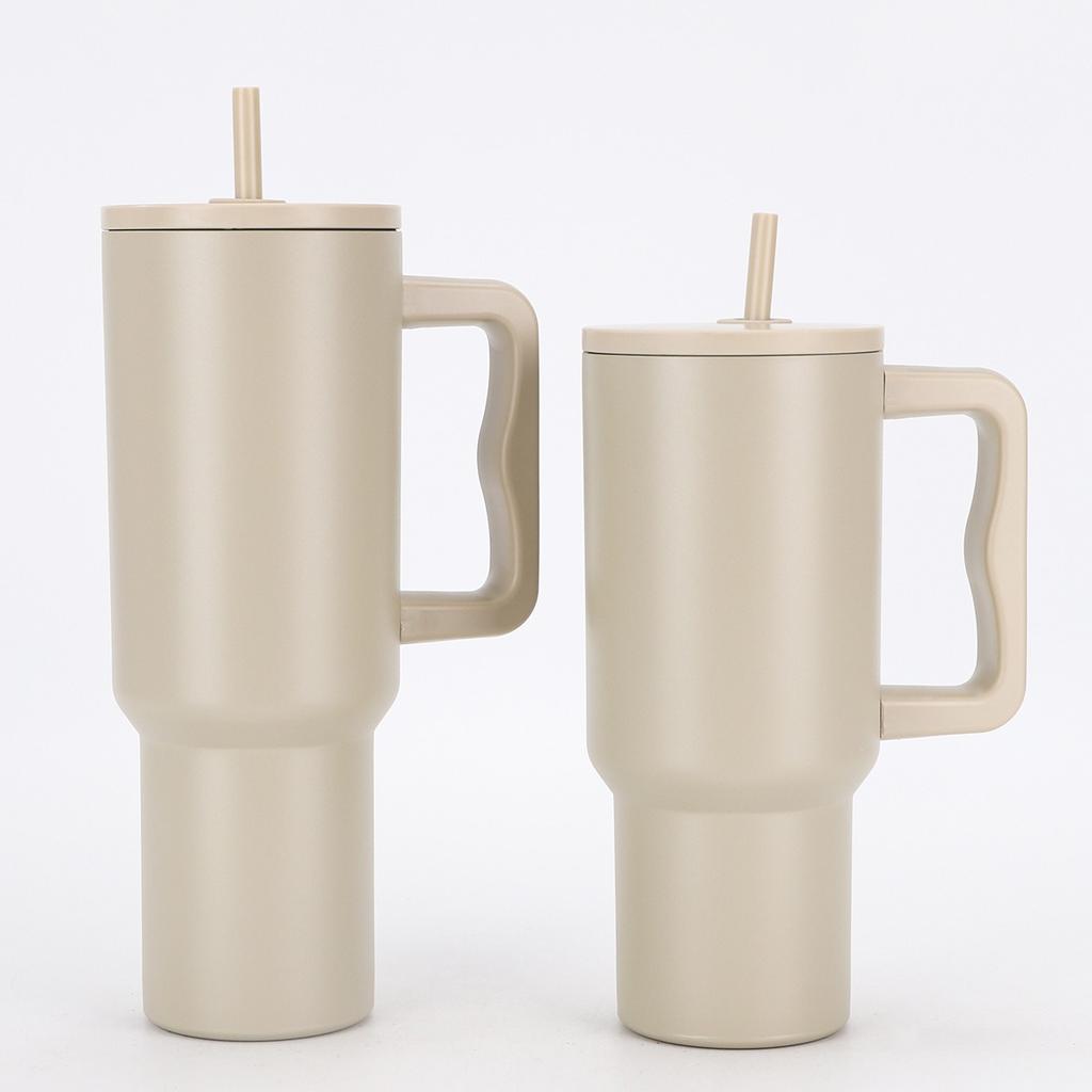 30/40oz Vakuum-Thermosflasche Becher mit Henkel Deckel Strohhalm Edelstahlbecher Auslaufsicher Hält Kalt Heiß Reise Auto Kaffeebecher