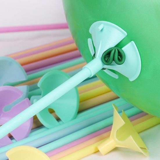 100 ks Držáky na balónky Tyčky Plastové Držáky a Kelímky na Uvazování Balónků Oblouk Výročí Narozeninové Oslavy Promoce Svatba Dekorace