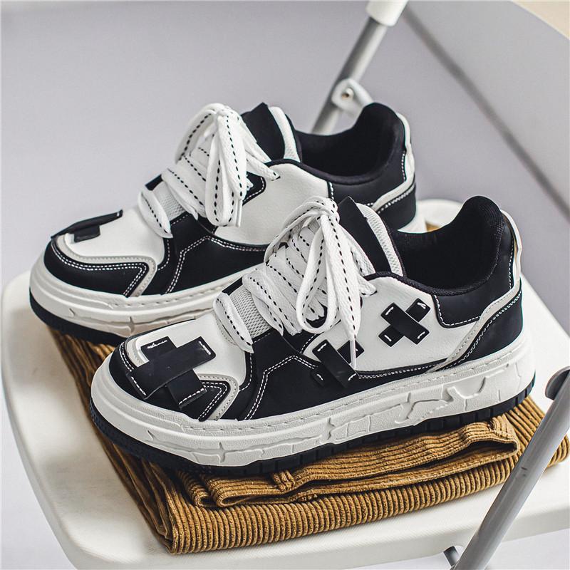 Белая повседневная мужская обувь — фото 5