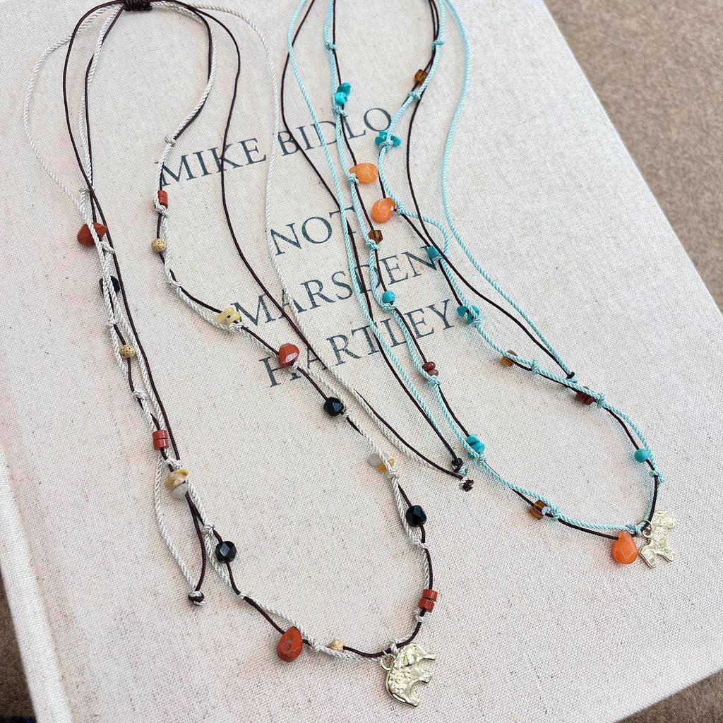 Elegant Hand-Woven Beaded Elephant Necklace - Exquisite Retro Chinese Design for Women