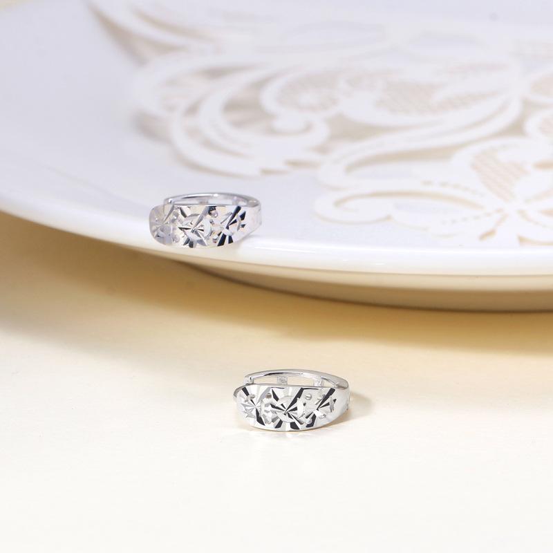 Round Car Flower Ear Buckle Female Personality Simple Sparkling Niche Versatile Ins Small Earrings Female