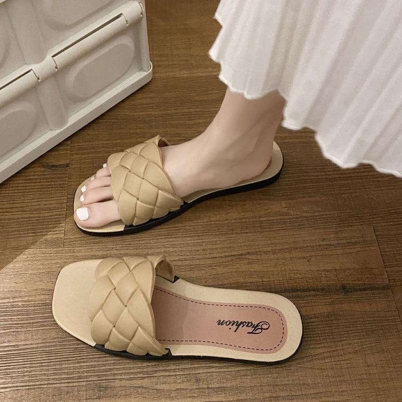 Women's Summer Diamond Pattern One-Strap Slippers: Indoor & Outdoor Wear